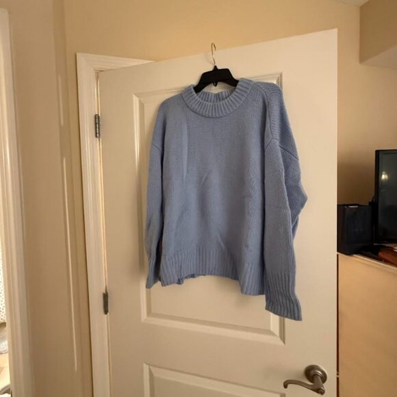 La Ligne Sweater | Solid Marin Sweater in Pale Blue - Picture 4 of 6